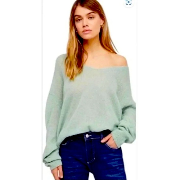 Women's Free People Alpaca Wool Off-Shoulder Sweater - Light Gray Size L - Picture 1 of 5